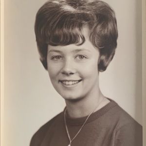 Meet your Posher, Linda